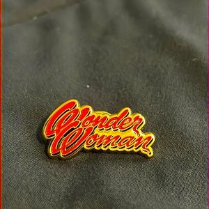 Wonder Women pin